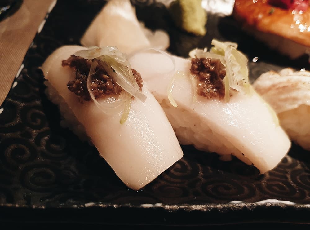 99 Sushi Bar - Nigiri Pez Mantequilla