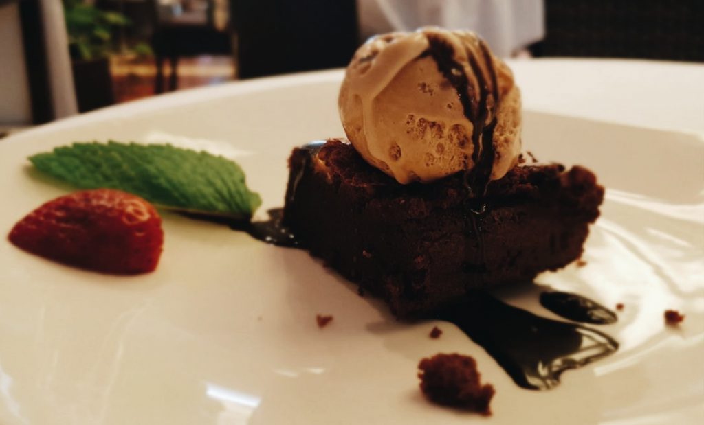 Restaurante Colonial Norte - Brownie de Chocolate Negro