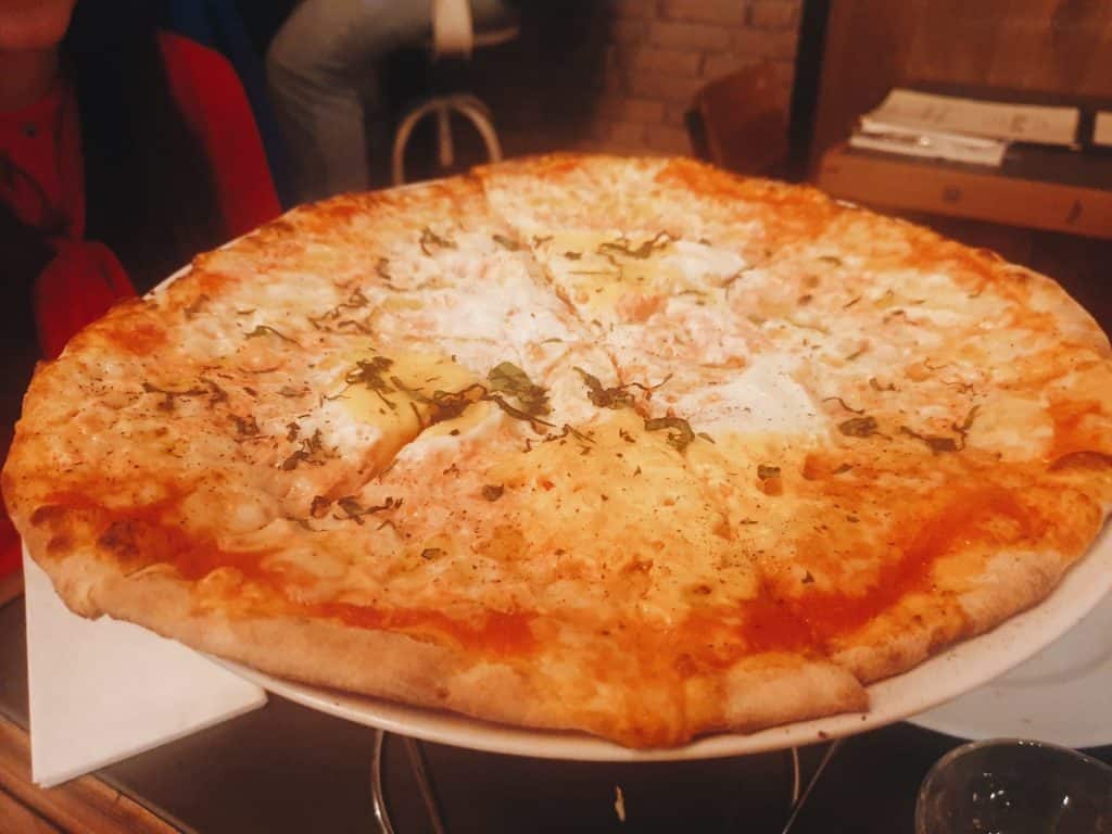 Restaurante Mister 01 Pizza Extraordinaria - Pizza Jacqueline